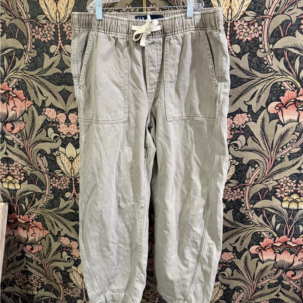 Gap Women’s Pull-On Barrel Jean with Drawstring Waist - Size Medium